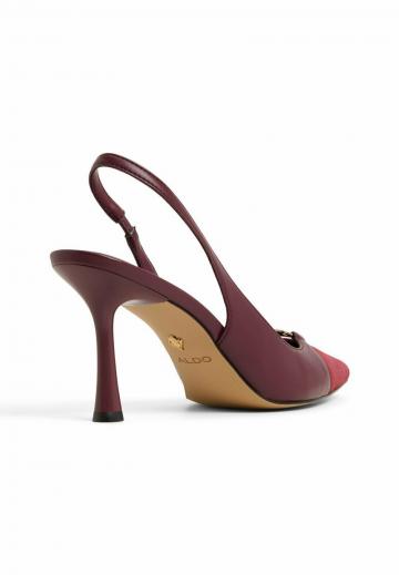 Туфли на высоком каблуке