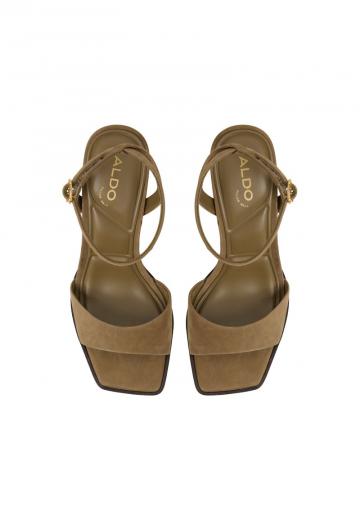 Босоножки на платформе