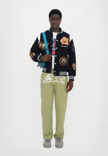 Куртка бомбер