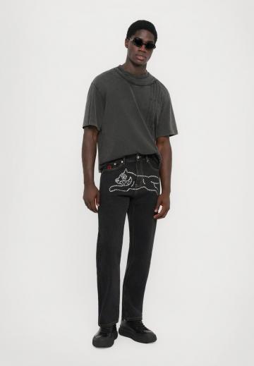 Прямые джинсы