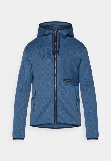 Спортивная кофта