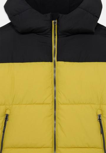 Спортивная куртка