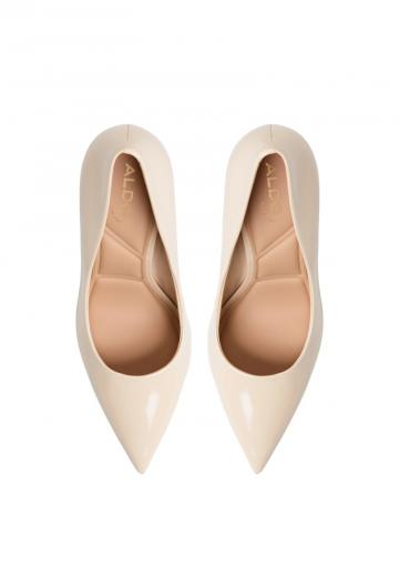 Туфли на высоком каблуке