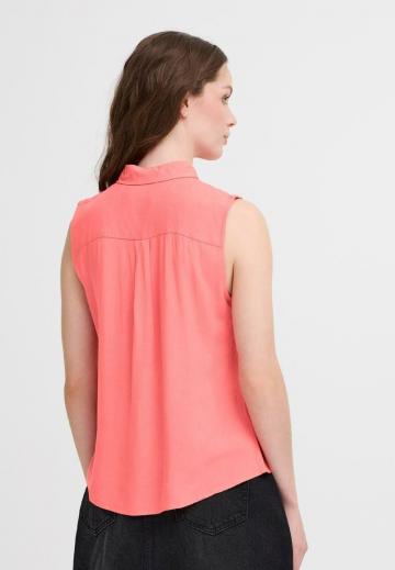 Блузка без рукавов