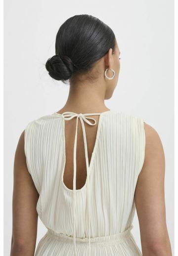 Блузка без рукавов