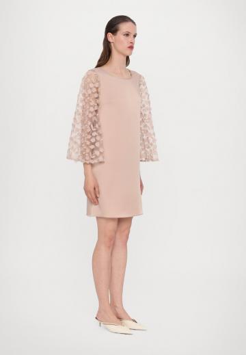 Коктейльное платье