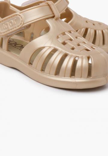 Детская обувь