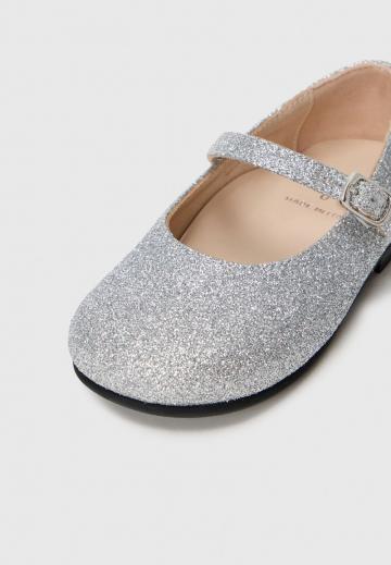 Детская обувь