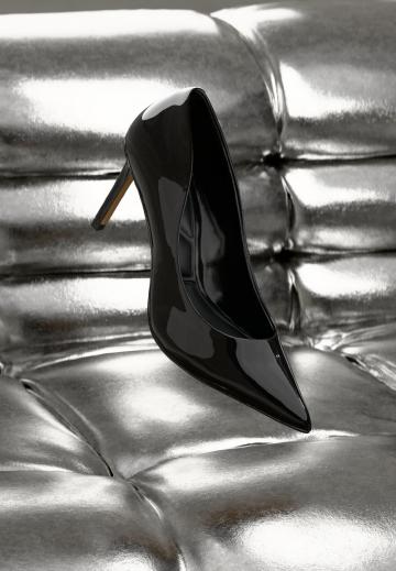 Туфли на высоком каблуке