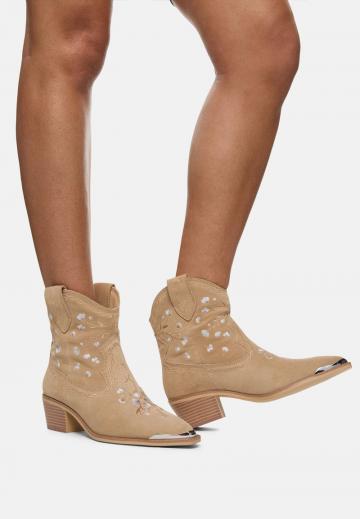 Ковбойские сапожки