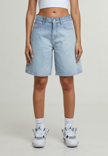 Джинсовые шорты