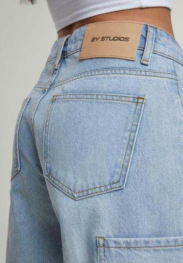 Джинсовые шорты