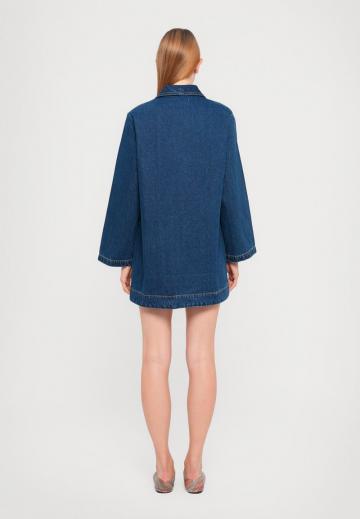 Короткое платье