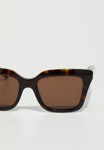 Солнечные очки