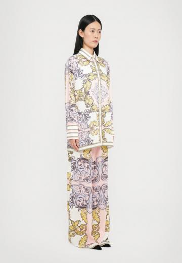 Атласная блузка