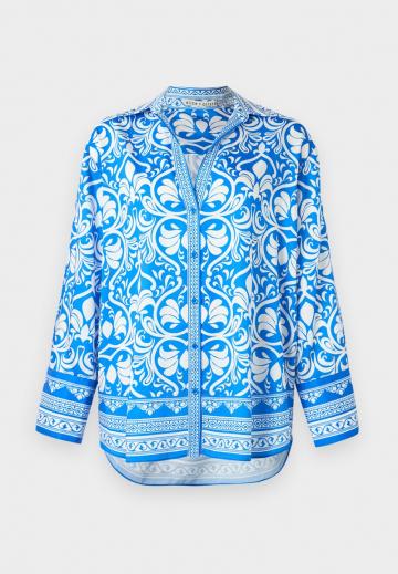 Атласная блузка