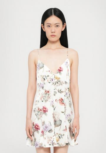 Пляжное платье