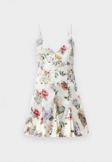 Пляжное платье