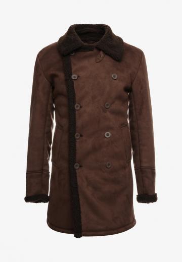 Короткое пальто