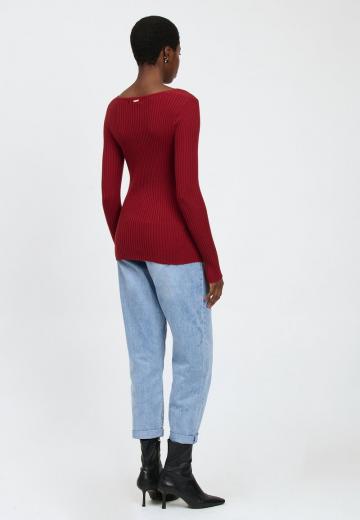 Длинный пуловер