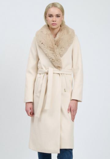 Шерстяное пальто