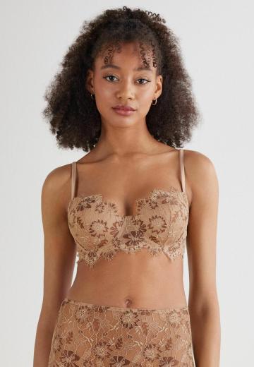 Бюстгальтер на косточках