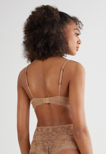 Бюстгальтер на косточках