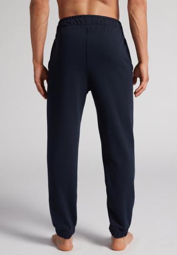 Спортивные штаны
