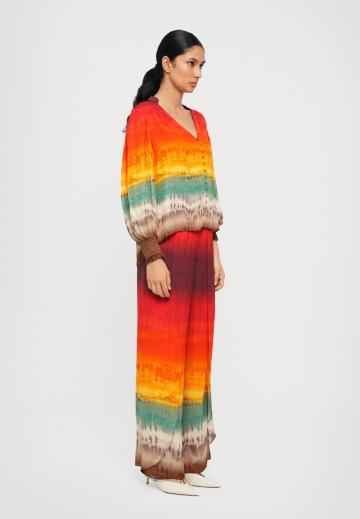 Атласная блузка