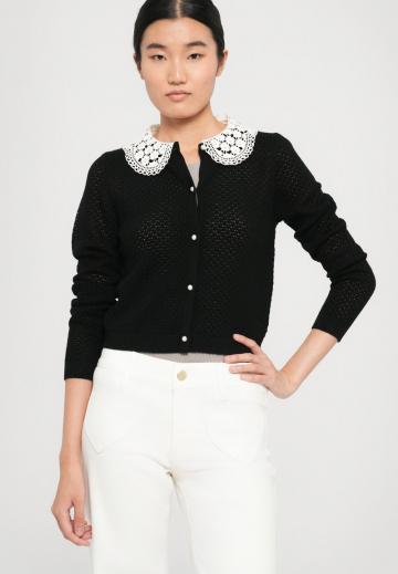 Клешеные джинсы