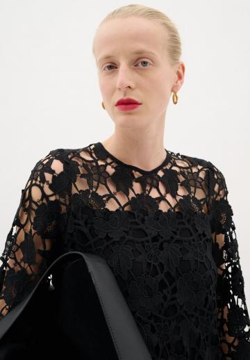 Короткое платье