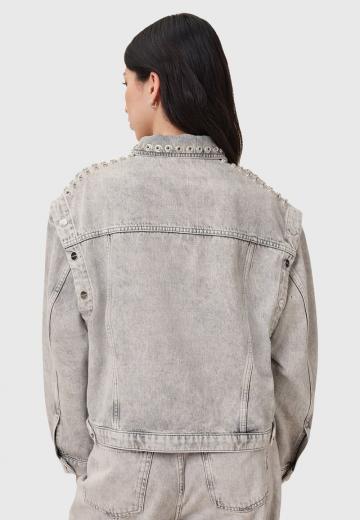Джинсовая куртка