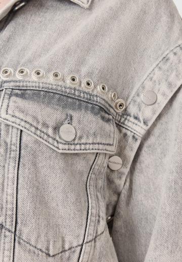 Джинсовая куртка