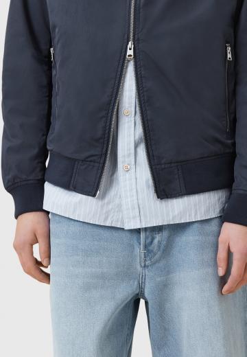 Куртка бомбер