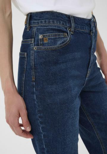 Клешеные брюки