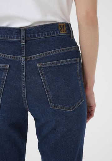 Клешеные брюки