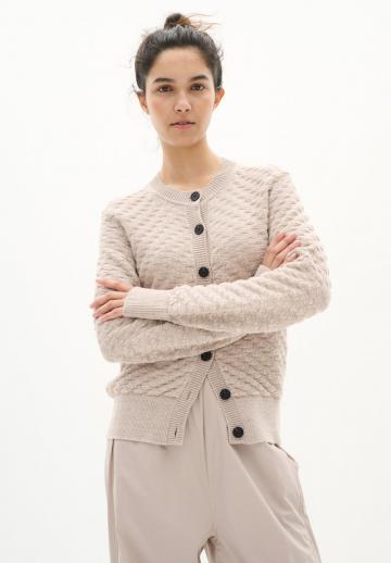 Вязаная кофта