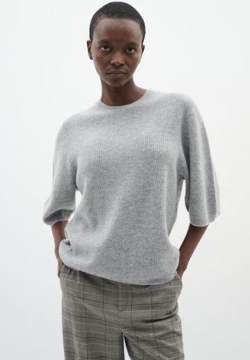 Пуловер с коротким рукавом