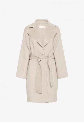 Шерстяное пальто