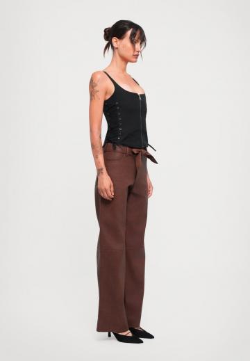 Топ на бретельках