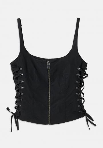 Топ на бретельках