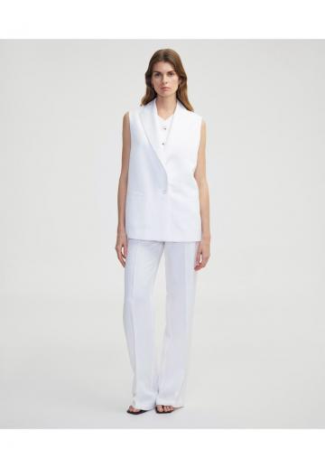 Длинный жилет