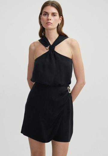 Блузка без рукавов