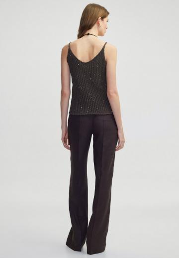 Топ на бретельках