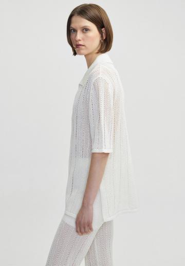 Длинный жилет