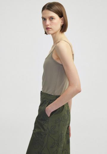 Топ на бретельках