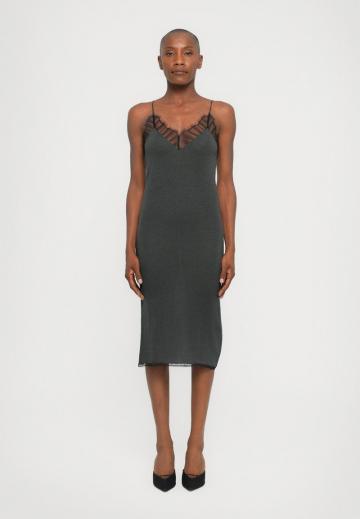 Коктейльное платье