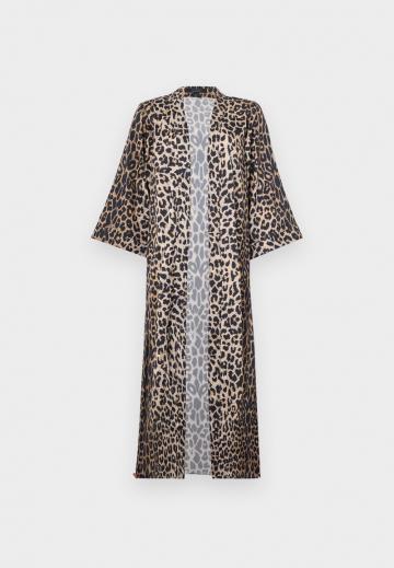 Длинная куртка