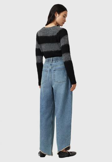 Клешеные джинсы