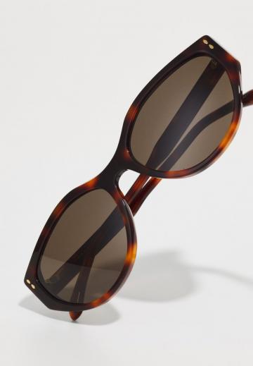 Солнечные очки